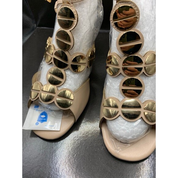 Midnight Velvet Medallion Sandal Heels Color Nude Size 10M - Picture 2 of 10